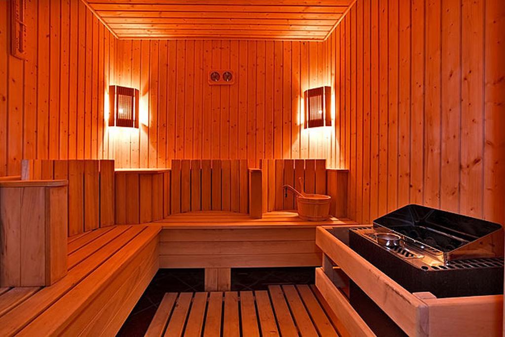 Belvedere Club Aparthotel 4*