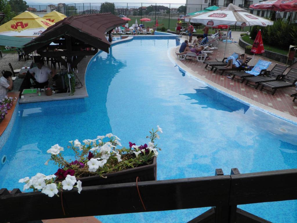 Belvedere Club